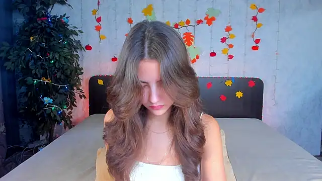 Milana Crystal  online show from 13, 11, 2025