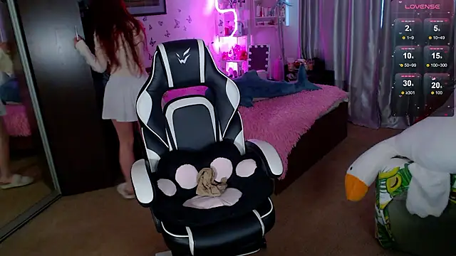 Snapshot of Sidney_blush chatting on 3, 2, 2026 Sidney blush online show from 3, 2, 2026