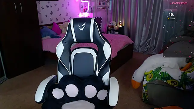 Snapshot of Sidney_blush chatting on 17, 2, 2026 Sidney blush online show from 17, 2, 2026