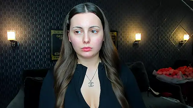 Snapshot of _extraterrestrial_ chatting on 7, 10, 2025  extraterrestrial  online show from 7, 10, 2025