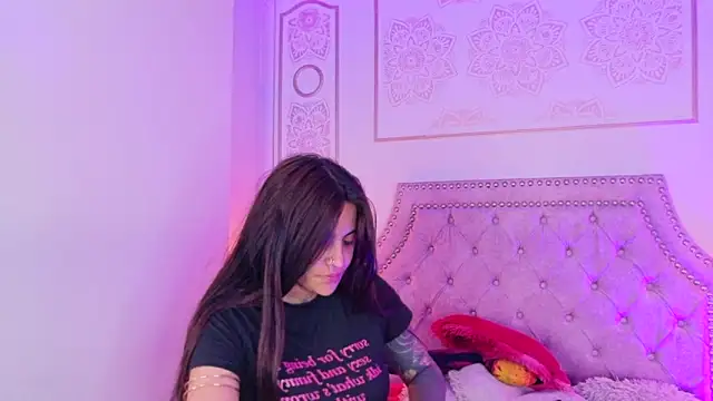 Snapshot of Cori_Paige chatting on 20, 2, 2026 Cori Paige online show from 20, 2, 2026