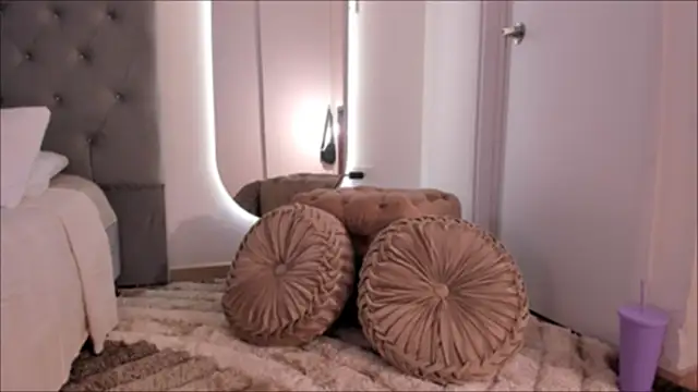 Lexie-red online show from 3, 2, 2025