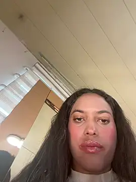 Snapshot of LiaObrien chatting on 24, 7, 2026 LiaObrien online show from 24, 7, 2026