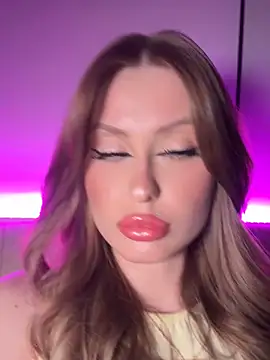 Sweet  Milly online show from 2, 3, 2026