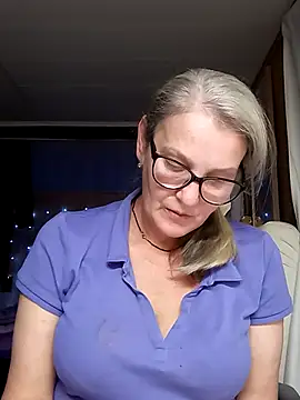 irinamaux online show from 24, 10, 2025