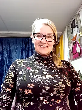 irinamaux online show from 2, 4, 2026