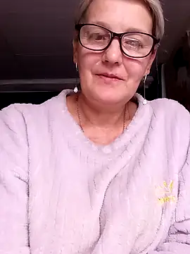 Snapshot of irinamaux chatting on 16, 6, 2026 irinamaux online show from 16, 6, 2026