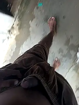 Snapshot of mr_slim_body chatting on 28, 12, 2024 mr slim body online show from 28, 12, 2024