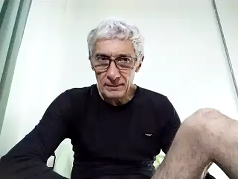 Snapshot of BIGUNCUTHARDCOCK chatting on 23, 2, 2025 BIGUNCUTHARDCOCK online show from 23, 2, 2025