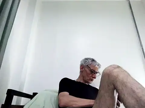 Snapshot of BIGUNCUTHARDCOCK chatting on 23, 2, 2025 BIGUNCUTHARDCOCK online show from 23, 2, 2025