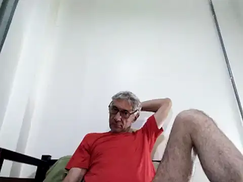 Snapshot of BIGUNCUTHARDCOCK chatting on 6, 3, 2025 BIGUNCUTHARDCOCK online show from 6, 3, 2025