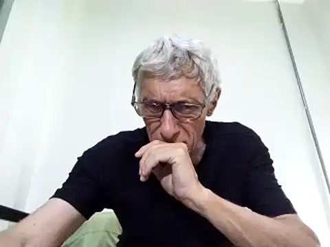 Snapshot of BIGUNCUTHARDCOCK chatting on 8, 3, 2025 BIGUNCUTHARDCOCK online show from 8, 3, 2025