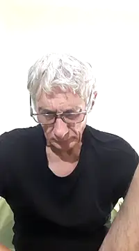 Snapshot of BIGUNCUTHARDCOCK chatting on 19, 3, 2025 BIGUNCUTHARDCOCK online show from 19, 3, 2025
