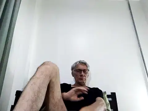 Snapshot of BIGUNCUTHARDCOCK chatting on 21, 3, 2025 BIGUNCUTHARDCOCK online show from 21, 3, 2025