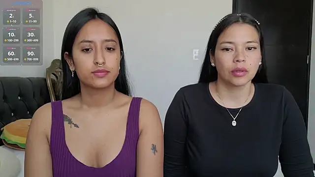 Snapshot of 2SummerLove1 chatting on 11, 12, 2024 2SummerLove1 online show from 11, 12, 2024