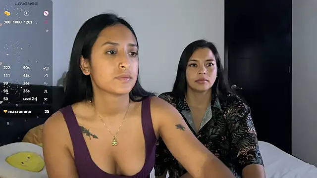 Snapshot of 2SummerLove1 chatting on 9, 2, 2025 2SummerLove1 online show from 9, 2, 2025