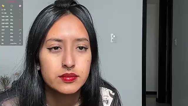 Snapshot of 2SummerLove1 chatting on 21, 3, 2025 2SummerLove1 online show from 21, 3, 2025