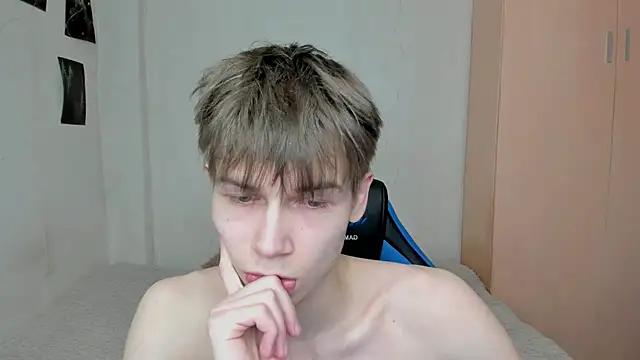 Snapshot of Makentoshi_ chatting on 7, 3, 2025 Makentoshi online show from 7, 3, 2025