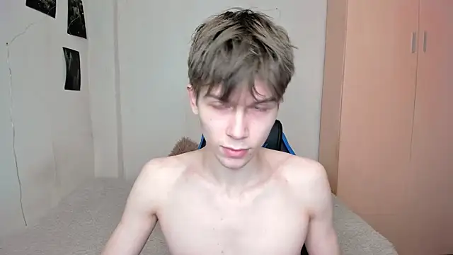 Snapshot of Makentoshi_ chatting on 22, 3, 2025 Makentoshi online show from 22, 3, 2025