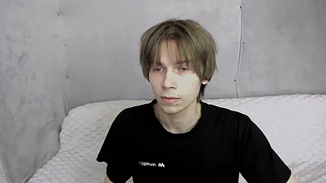 Snapshot of Makentoshi_ chatting on 11, 9, 2025 Makentoshi online show from 11, 9, 2025