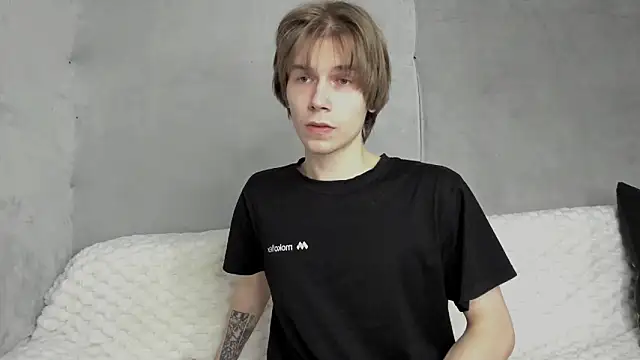 Snapshot of Makentoshi_ chatting on 19, 9, 2025 Makentoshi online show from 19, 9, 2025