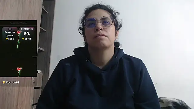 Snapshot of Anne_purple chatting on 21, 11, 2025 Anne purple online show from 21, 11, 2025