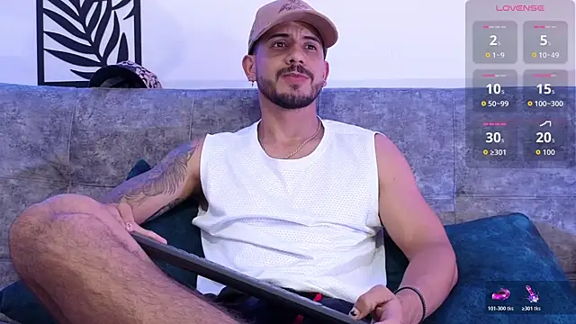 Snapshot of Bruno_Mattos chatting on 26, 11, 2025 Bruno Mattos online show from 26, 11, 2025