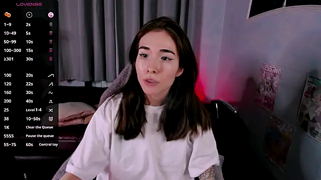 Snapshot of ashleyro1 chatting on 9, 11, 2025 ashleyro1 online show from 9, 11, 2025