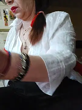 Tinaa Love69 online show from 1, 3, 2026