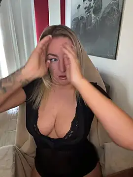 ChristyAdair online show from 4, 3, 2025