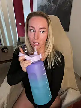 ChristyAdair online show from 10, 3, 2025