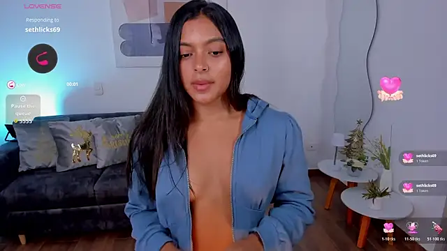 Snapshot of amandaconner chatting on 4, 12, 2025 amandaconner online show from 4, 12, 2025