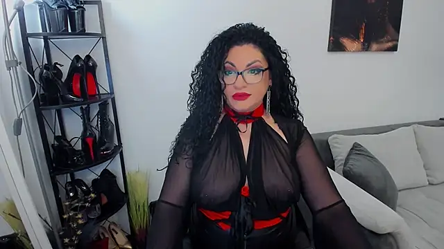 Snapshot of Wicked_Hilde chatting on 6, 2, 2025 Wicked Hilde online show from 6, 2, 2025