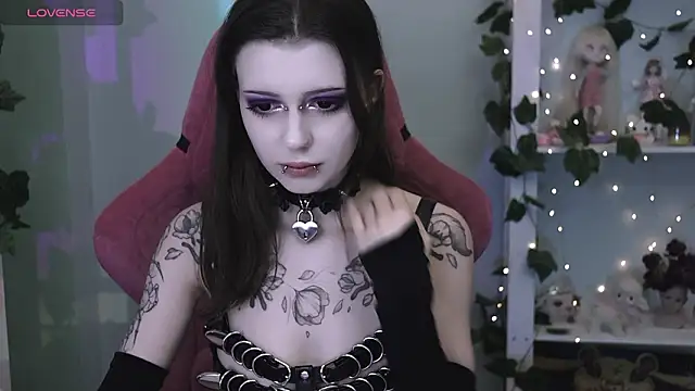 prettybones online show from 26, 3, 2026