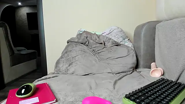 Daddysgirl 777 online show from 19, 3, 2026