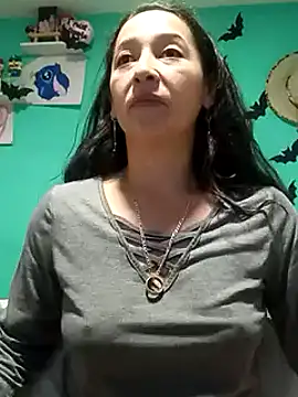 Snapshot of emilypoppy3 chatting on 20, 2, 2025 emilypoppy3 online show from 20, 2, 2025