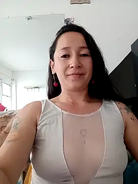 emilypoppy3 online show from 28, 11, 2025