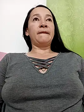 Snapshot of emilypoppy3 chatting on 9, 2, 2026 emilypoppy3 online show from 9, 2, 2026