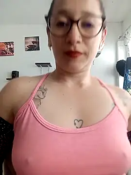 Snapshot of emilypoppy3 chatting on 26, 2, 2026 emilypoppy3 online show from 26, 2, 2026