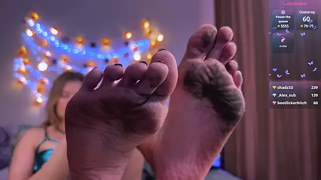 Femdom Lola online show from 5, 12, 2024