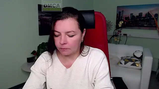 Lily flower7 online show from 18, 11, 2025