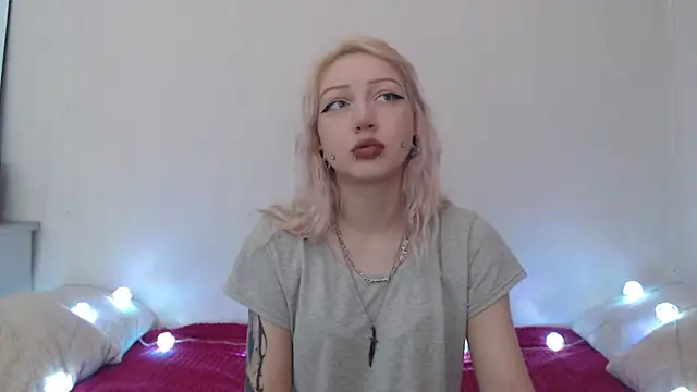 Emily hardcore online show from 11, 7, 2026