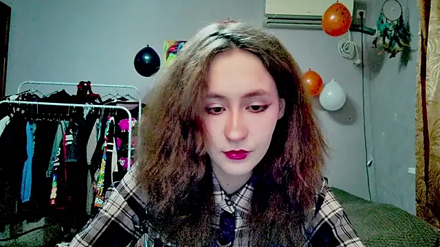 Snapshot of JoannaTompson chatting on 25, 10, 2025 JoannaTompson online show from 25, 10, 2025