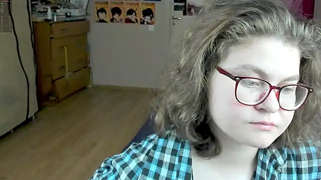 Sashy Way online show from 25, 10, 2025