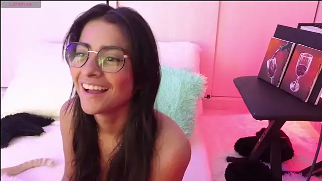 Yues050600 online show from 17, 2, 2025