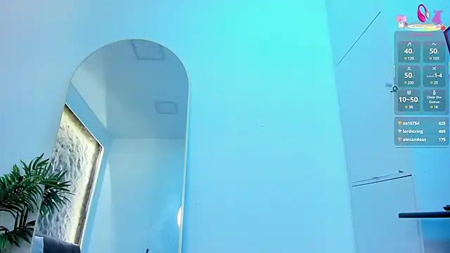 Snapshot of Isa__Blanc chatting on 16, 3, 2025 Isa Blanc online show from 16, 3, 2025