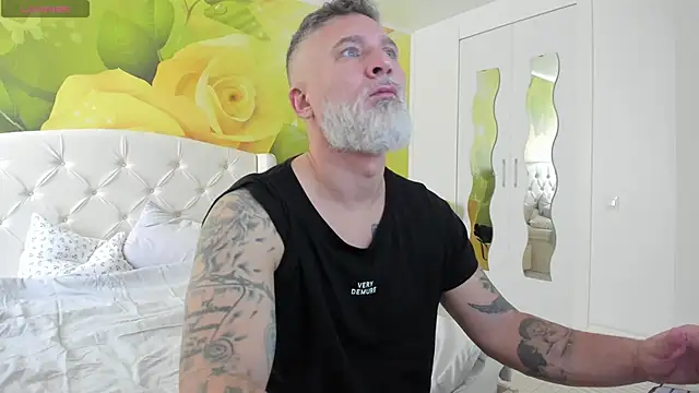 BlowMyXXL online show from 25, 2, 2026