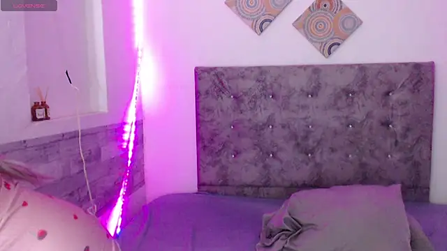 Cuckold lover69 online show from 18, 6, 2026