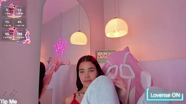 violeth hill online show from 6, 1, 2026