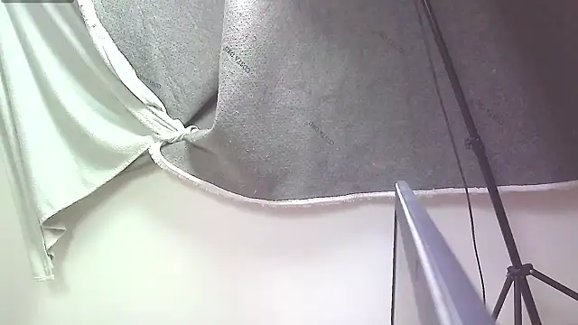 carolinesampaio online show from 7, 3, 2025